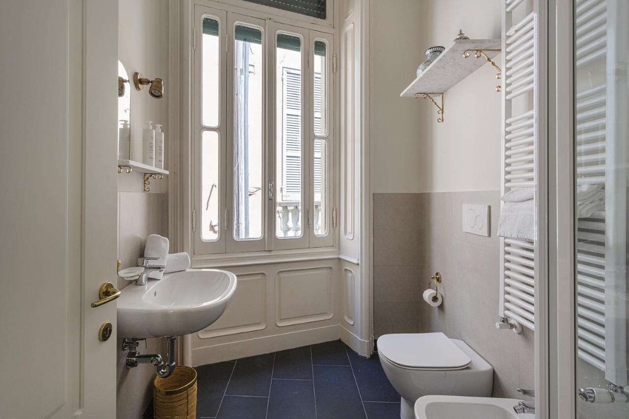 Lomellini Palace Apartments By Wonderful Italy 제노바 외부 사진