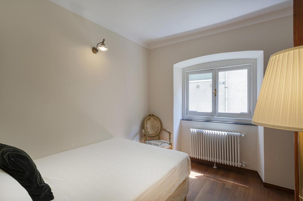 Lomellini Palace Apartments By Wonderful Italy 제노바 외부 사진